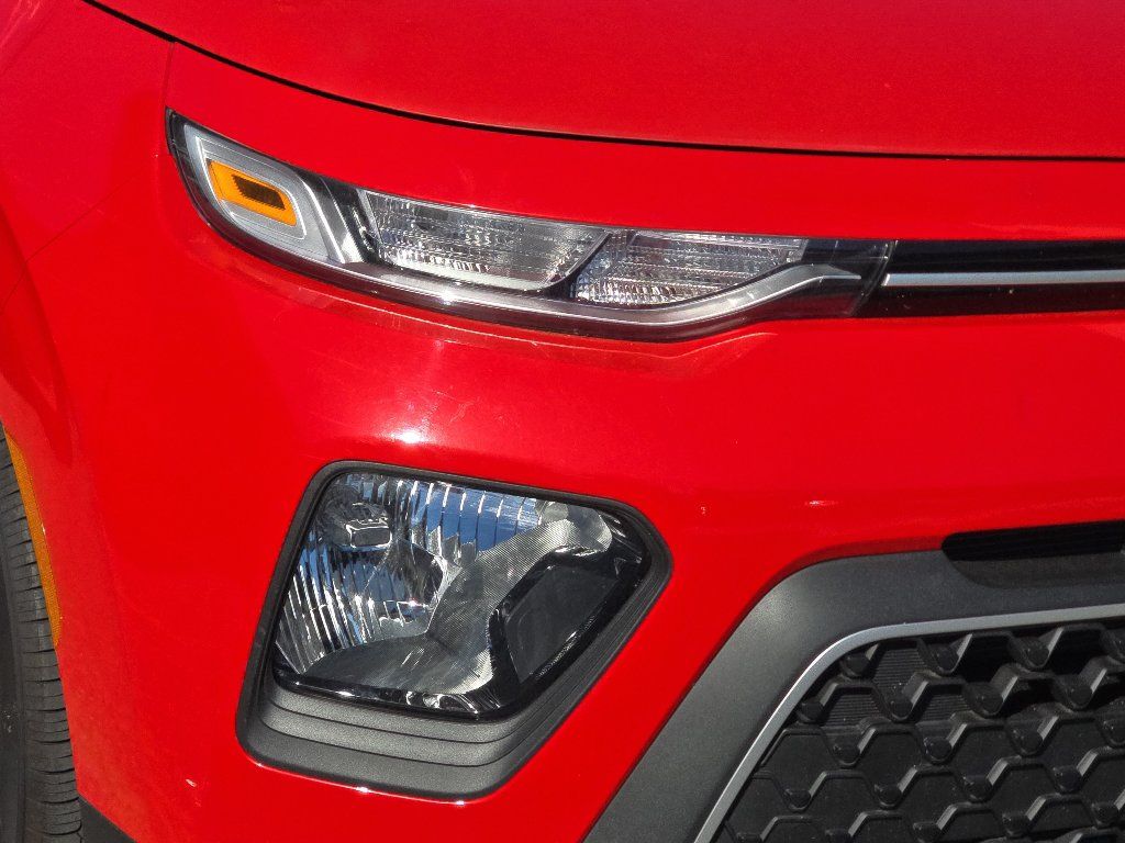 Certified 2021 Kia Soul LX FWD image 9
