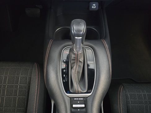 Used 2023 Honda HR-V Sport image 35