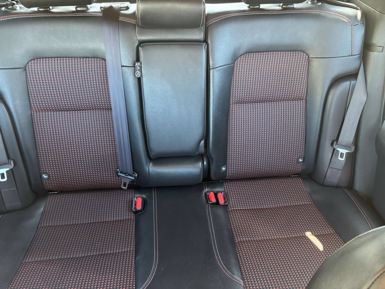 Used 2026 Nissan Kicks SR AWD/4WD image 36