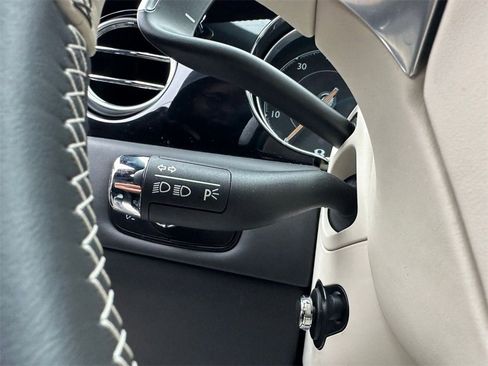 Used 2017 Bentley Flying Spur S V8 image 21