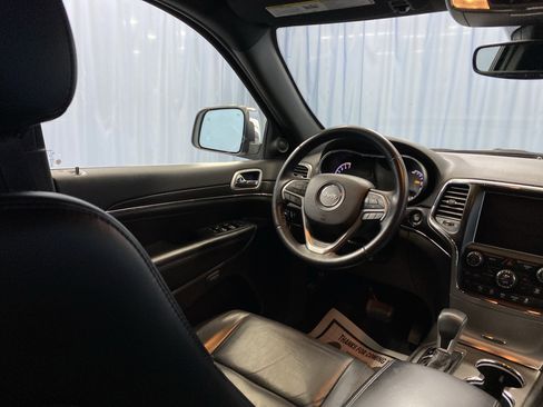 Used 2018 Jeep Grand Cherokee Limited image 41