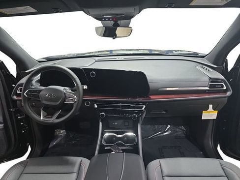 New 2026 Chevrolet Traverse Z71 w/ Driver Confidence Package image 11