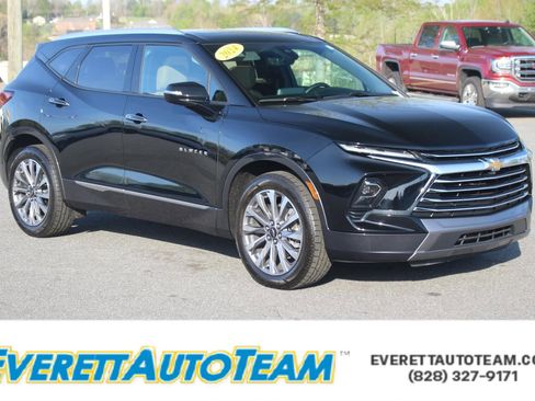 Used 2024 Chevrolet Blazer Premier w/ Driver Confidence II Package image 1