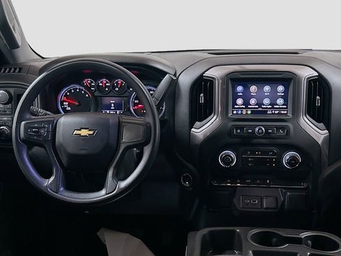 Used 2024 Chevrolet Silverado 1500 Custom AWD/4WD image 18
