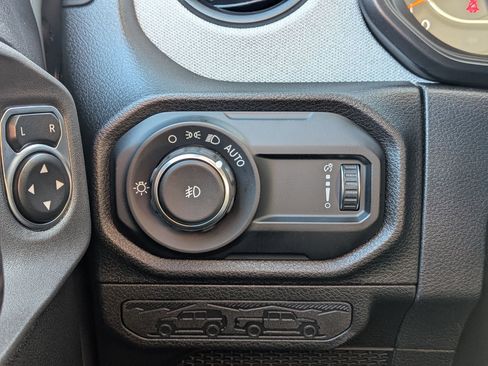 New 2026 Jeep Wrangler Unlimited Sport image 22