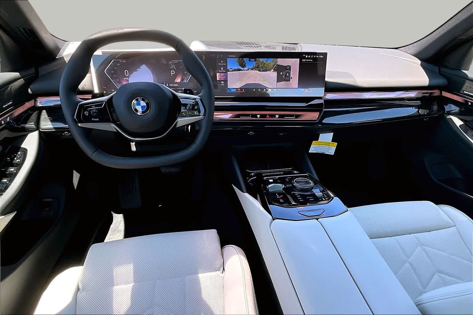 Used 2026 BMW 530i w/ Premium Package RWD image 5