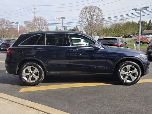 Used 2018 Mercedes-Benz GLC 300 4MATIC image 7