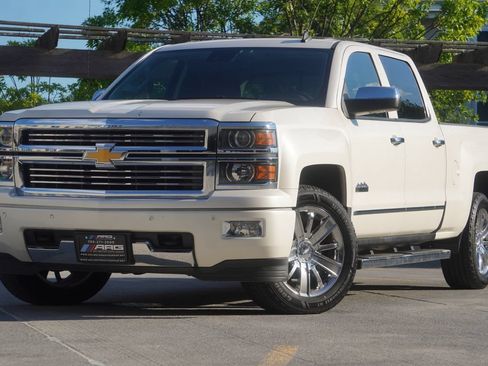 Used 2014 Chevrolet Silverado 1500 High Country w/ High Country Premium Package AWD/4WD image 4