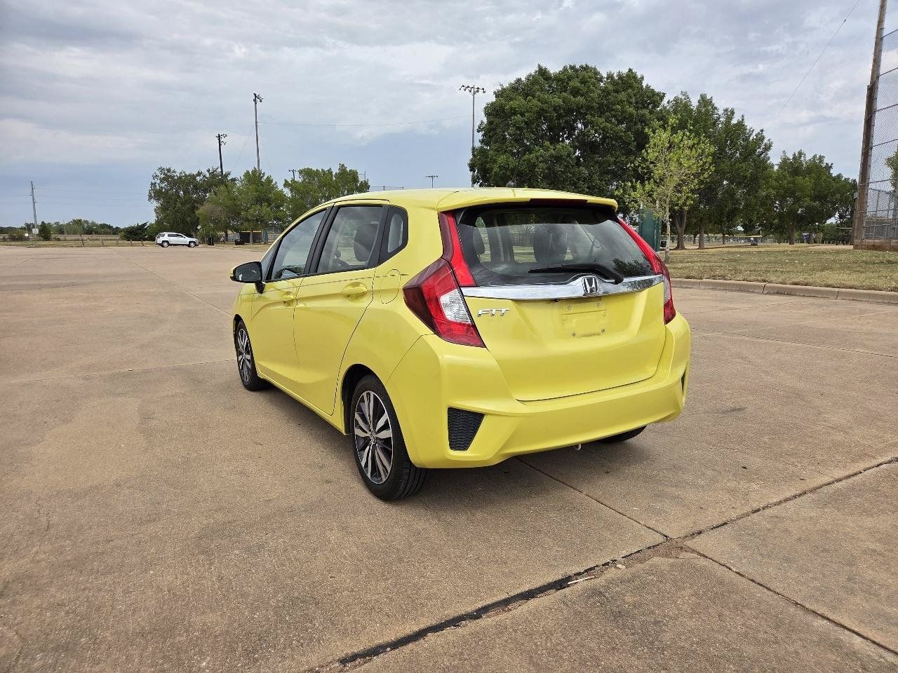 Used 2016 Honda Fit EX image 7