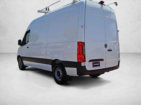 Used 2023 Mercedes-Benz Sprinter 2500 image 8