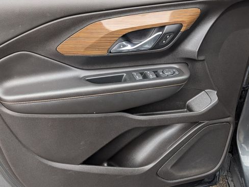 Used 2018 GMC Terrain SLE w/ Driver Convenience Package image 14