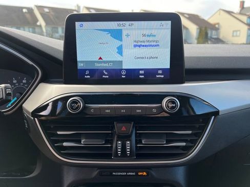 Used 2022 Ford Escape SEL image 21