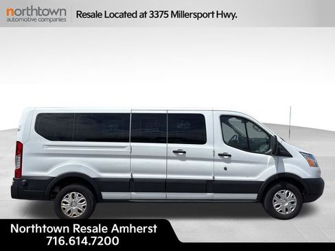 Used 2019 Ford Transit 350 XLT RWD image 3