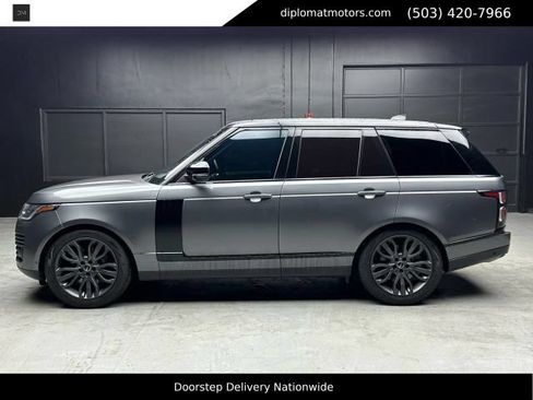 Used 2019 Land Rover Range Rover Supercharged AWD/4WD image 4