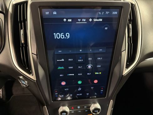 Certified 2022 Ford Edge SEL w/ Convenience Package AWD/4WD image 10