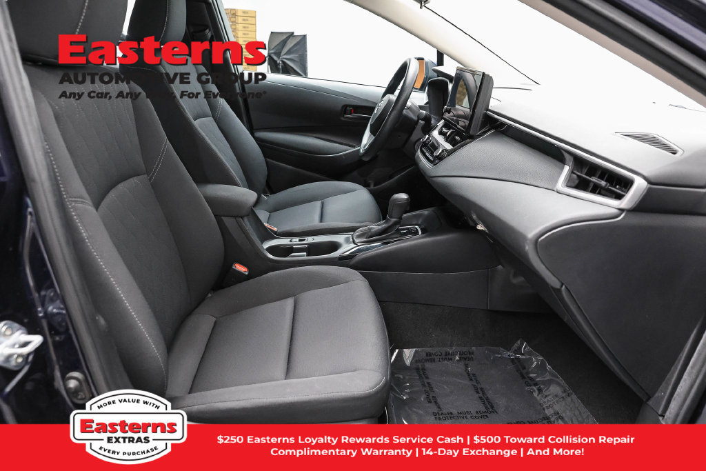 Used 2024 Toyota Corolla LE FWD image 24
