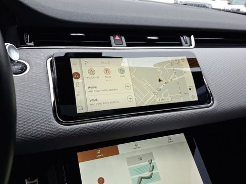 Used 2022 Land Rover Range Rover Evoque R-Dynamic S image 18