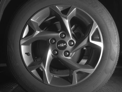 Used 2025 Chevrolet Trax LT FWD image 14