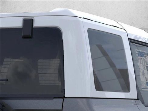 New 2025 Ford Bronco Heritage Edition image 25