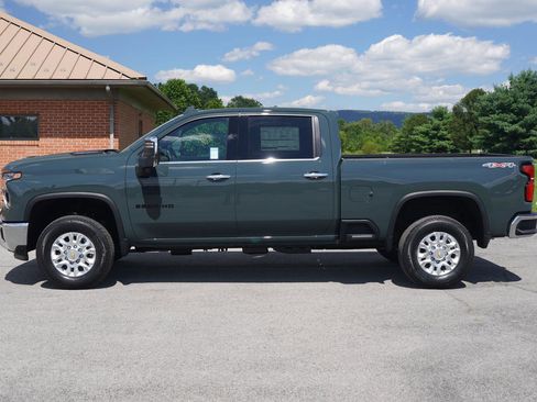 New 2025 Chevrolet Silverado 2500 LTZ w/ LTZ Premium Package image 7