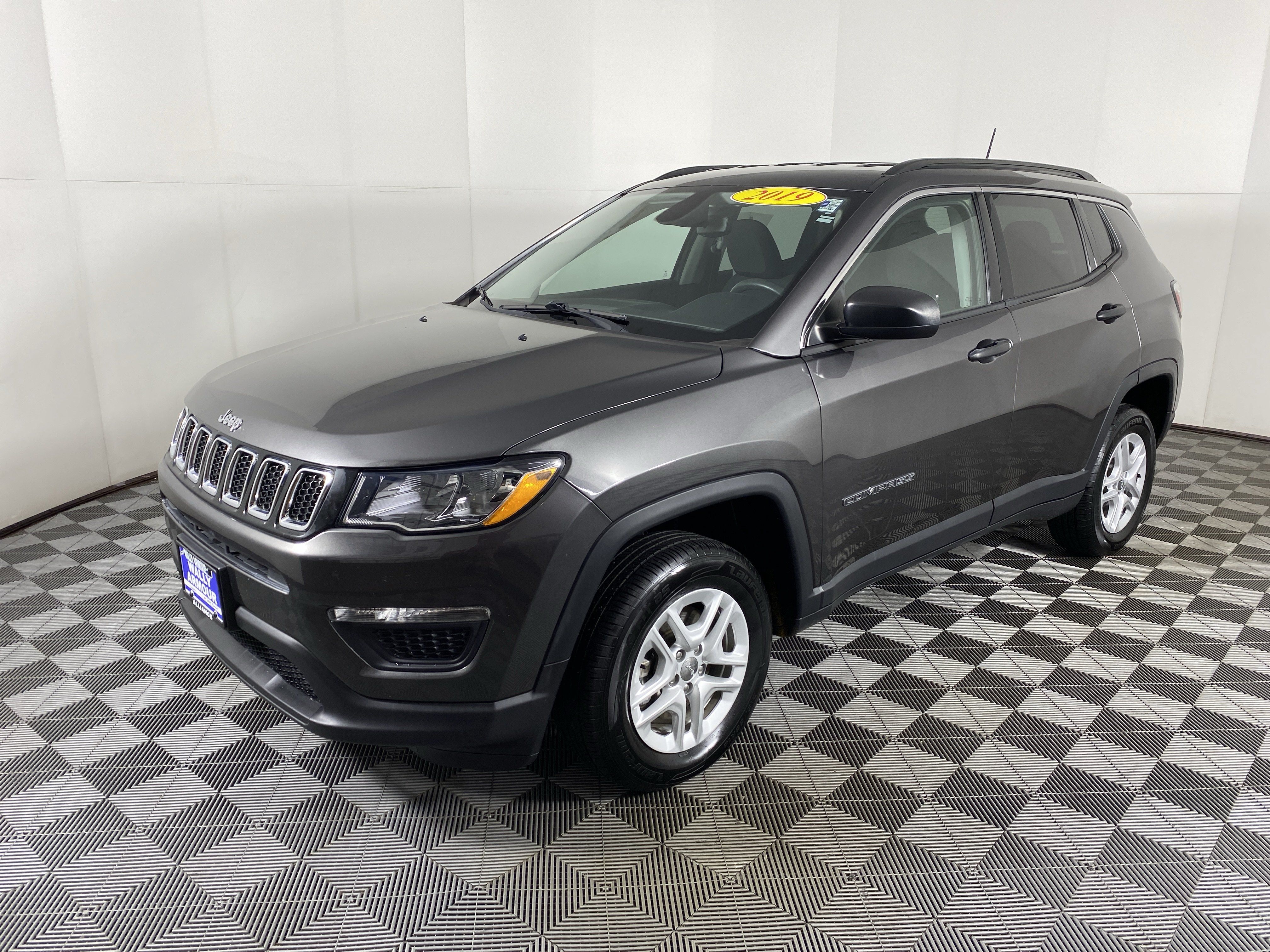 Used 2019 Jeep Compass Sport AWD/4WD image 9