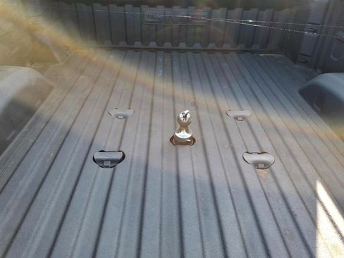 Used 2022 GMC Sierra 2500 Pro w/ Gooseneck/5TH Wheel Package image 5