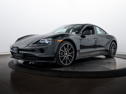 Certified 2023 Porsche Taycan image 1