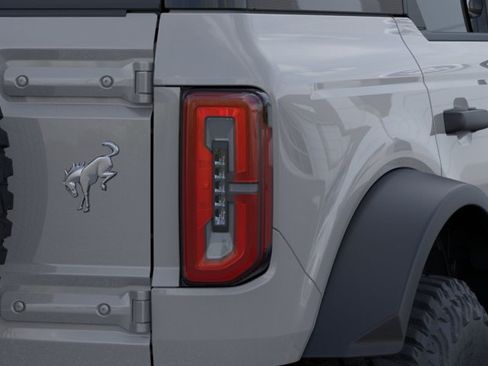 New 2026 Ford Bronco Badlands AWD/4WD image 23