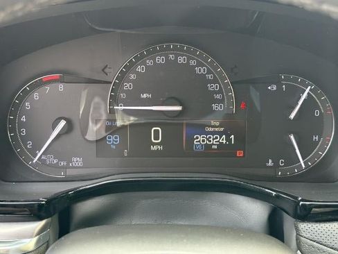 Used 2017 Cadillac XT5 Luxury w/ Driver Awareness Package FWD image 28