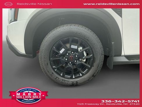 New 2025 Nissan Armada PRO-4X image 15