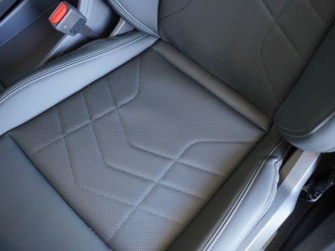 New 2026 BMW X1 xDrive28i w/ Technology Package image 12