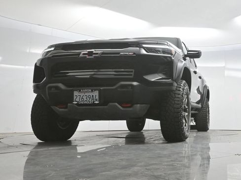 Used 2024 Chevrolet Colorado ZR2 w/ ZR2 Convenience Package III AWD/4WD image 59