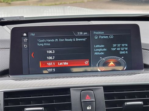 Used 2020 BMW M4 Convertible image 25