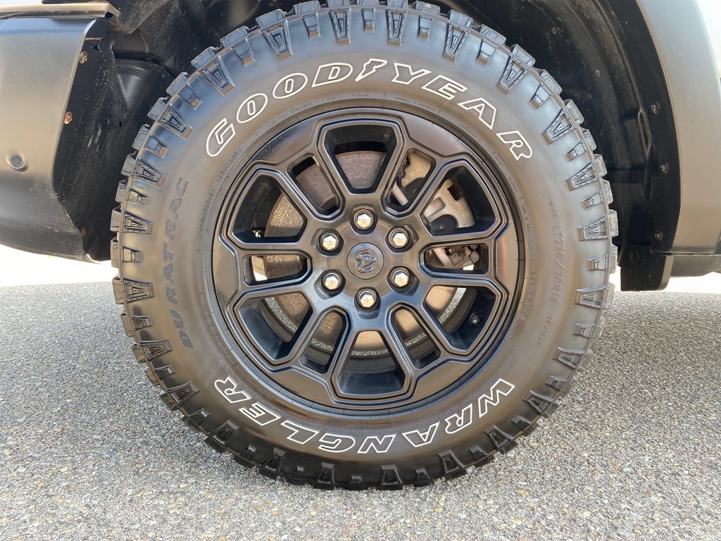 Used 2025 RAM 1500 Rebel AWD/4WD image 26