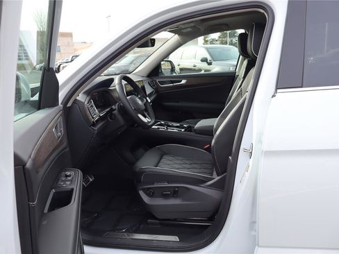 New 2026 Volkswagen Atlas SEL Premium R-Line image 13