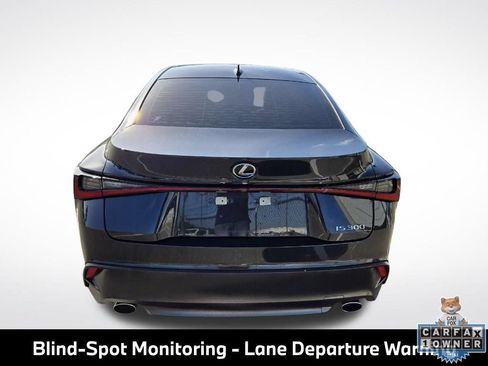 Used 2024 Lexus IS 300 w/ Comfort Package RWD image 9
