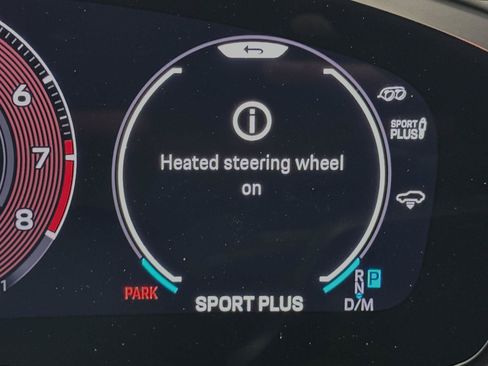 Certified 2025 Porsche Cayenne Turbo AWD/4WD image 25