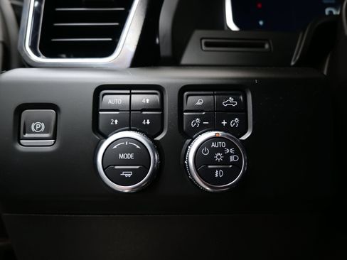 Used 2023 GMC Sierra 1500 Denali AWD/4WD image 27