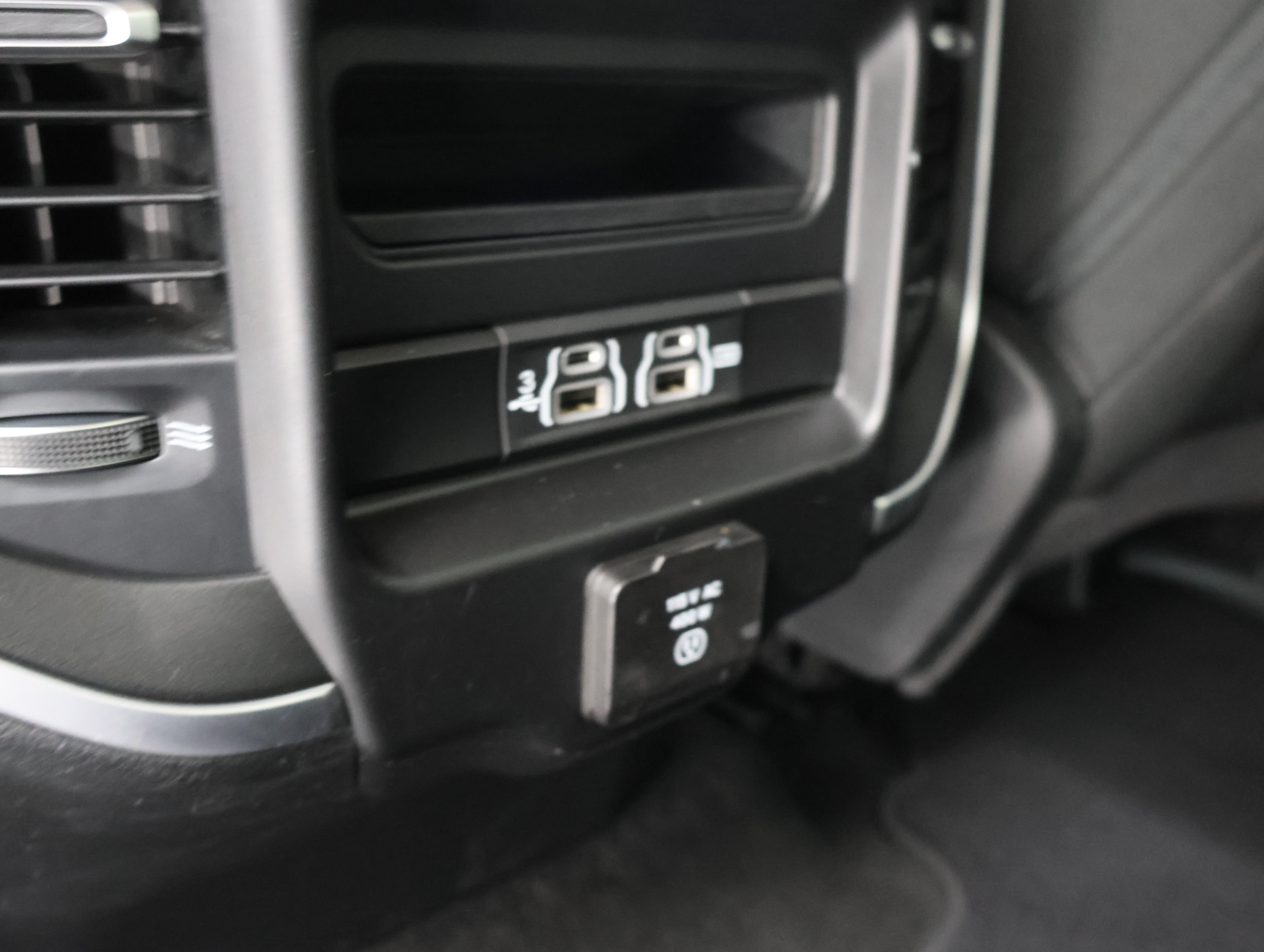 Used 2020 RAM 1500 Big Horn AWD/4WD image 34