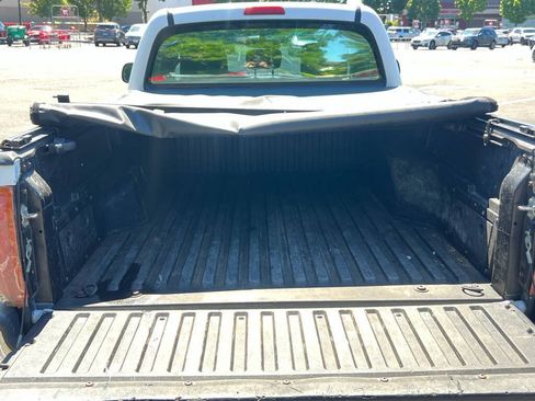 Used 2005 Toyota Tacoma 2WD Regular Cab image 14