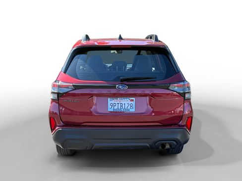 Certified 2025 Subaru Forester AWD/4WD image 4