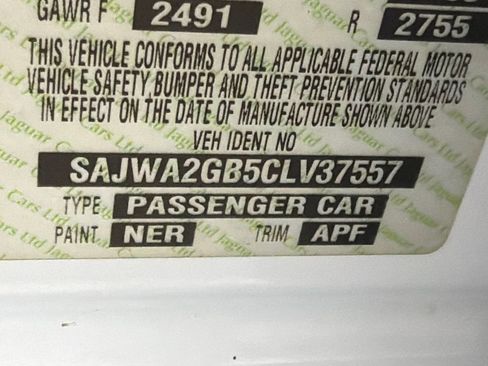 Used 2012 Jaguar XJ L image 33