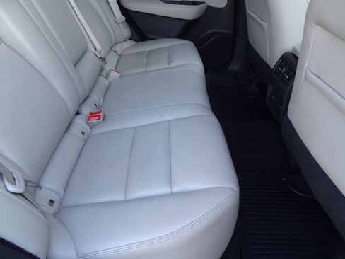 Used 2021 Nissan Rogue SL w/ Premium Package AWD/4WD image 12
