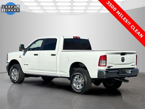 Used 2023 RAM 2500 Big Horn w/ Level 1 Equipment Group image 5