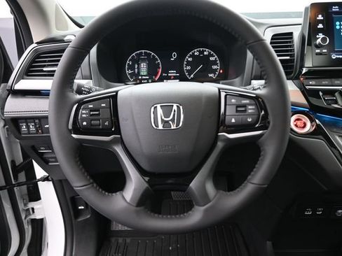 Used 2026 Honda Odyssey Touring image 28