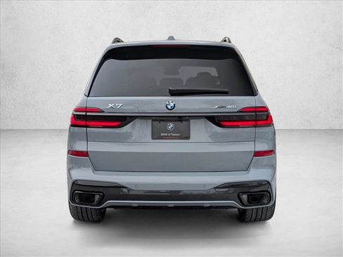 New 2026 BMW X7 xDrive40i w/ M Sport Package image 7