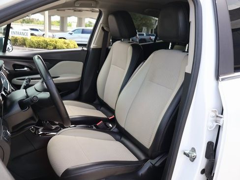 Used 2018 Buick Encore Preferred image 11