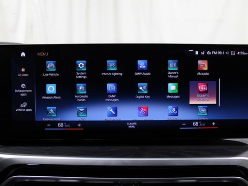 Used 2023 BMW 330i Sedan w/ M Sport Package image 18