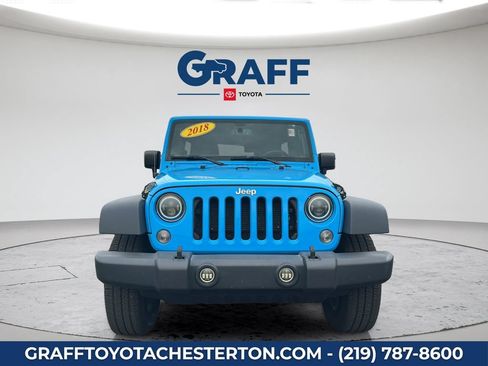 Used 2018 Jeep Wrangler Unlimited Sport S AWD/4WD image 2