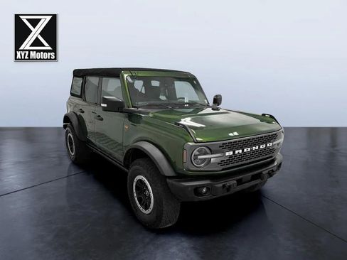Used 2023 Ford Bronco Badlands w/ Sasquatch Package image 8